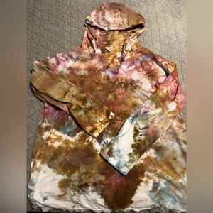 Women’s XL tie dye hoodie